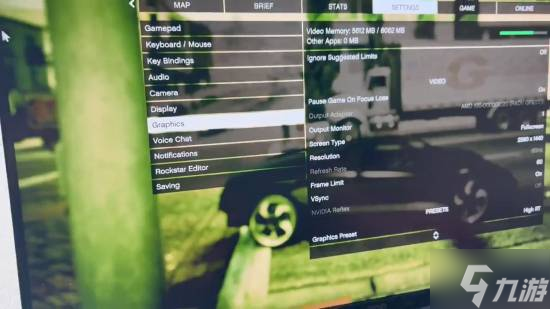 PS5主机被爆改成PC！2K/60帧跑蜘蛛侠 光追增强