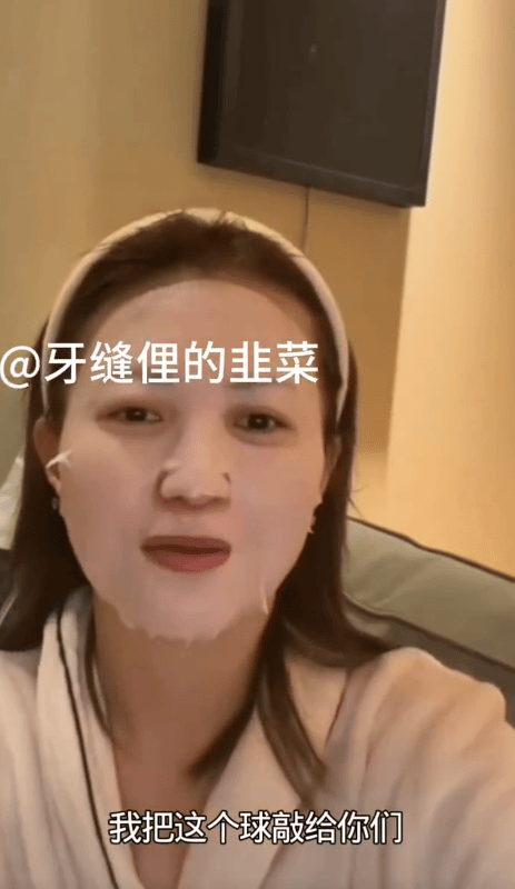 包文婧回应生二胎的原因：一个孩子太孤单了