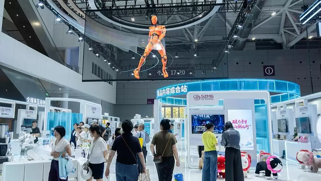 第二十二届文博会圆满落幕：12万余件文化精品集中展示 数智创新与海外传播成效突出