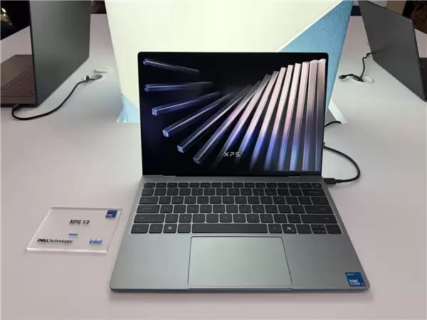 Win11 8GB内存直接吃掉七成：被苹果系统碾压