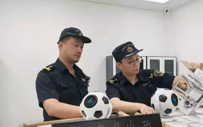 前5个月超过去年全年！上海口岸跨境电商海运“小船”闯出大航道