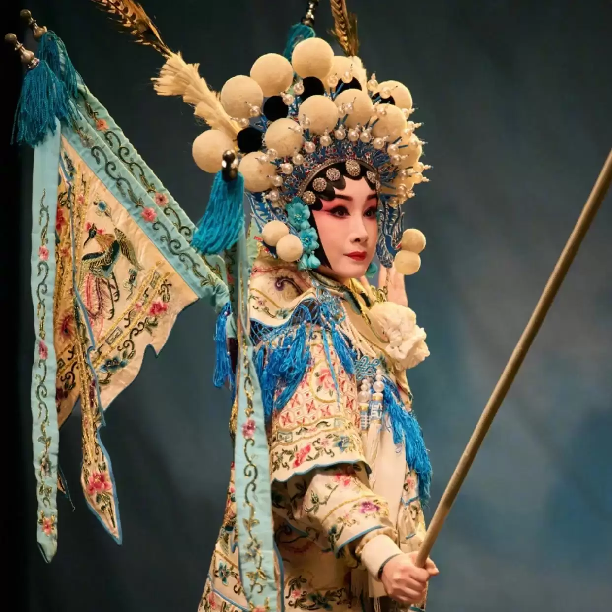 主角：花彩香8万块给儿子买房：被赶出家：胡三元处男证明太讽刺