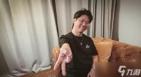 剑星：血雨夏日游戏节亮相，金亨泰详解续作战斗进化与品质优先开发策略