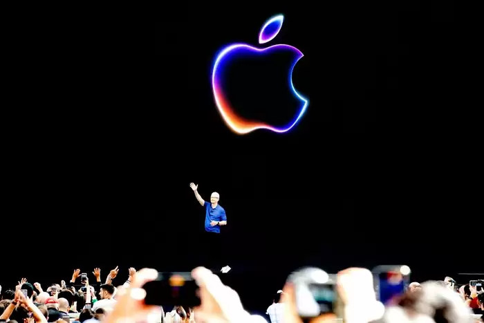 苹果WWDC26聚焦AI战略：新款iPhone将集成灵动岛Siri