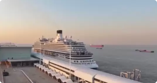 全国首条无目的地海上游航线成功首航：爱达·魔都号开启公海