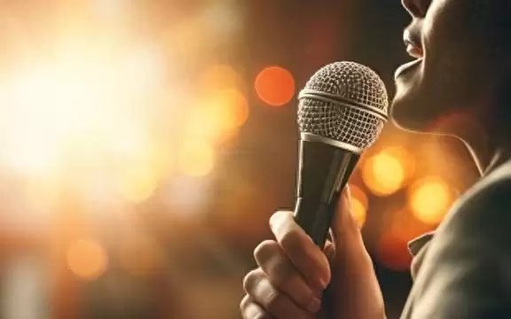 上观时评：终结演员署名乱象观众慧眼识得真创作