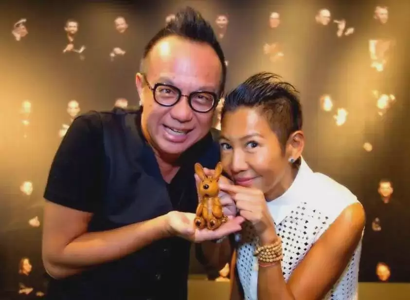 黄大炜遗产由姐姐继承：交往26年女友出面争产：联合其他家属起诉