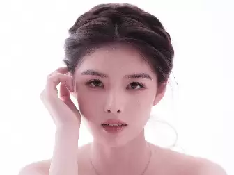 演员艾米高考考场拒签名被吐槽：该反思的是缺乏分寸的追星者