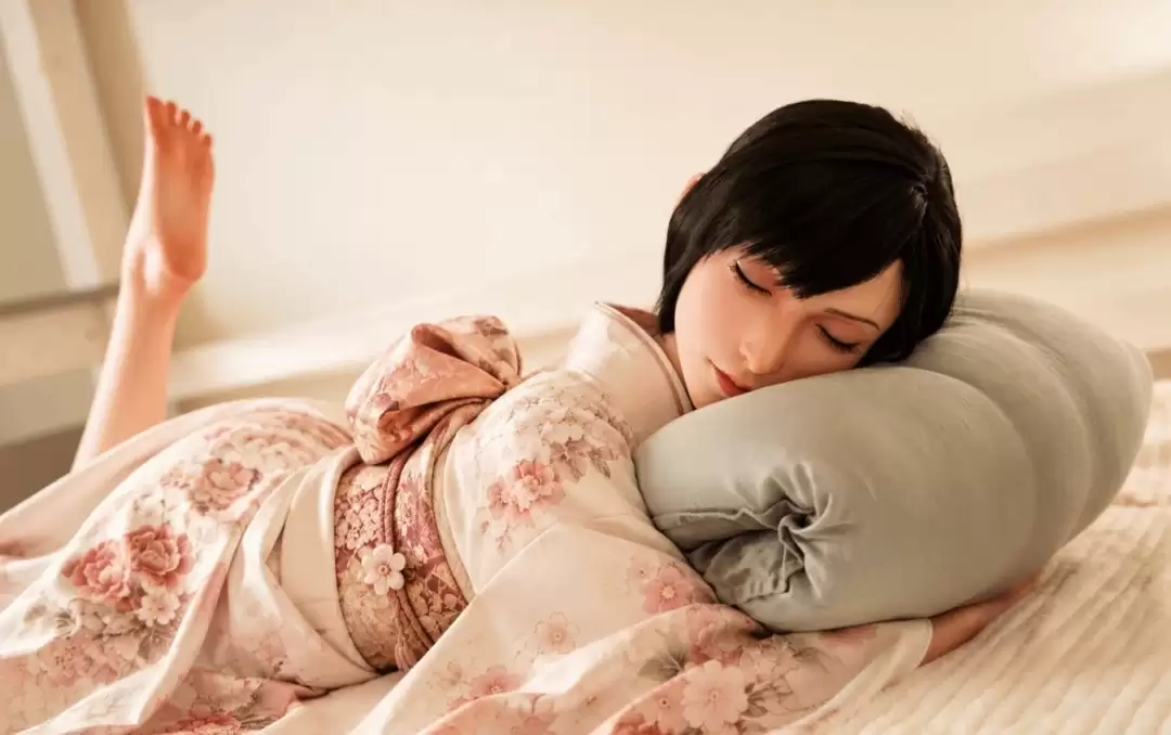 蒂法睡美人等身人偶图赏:身材太顶 姿势任意摆