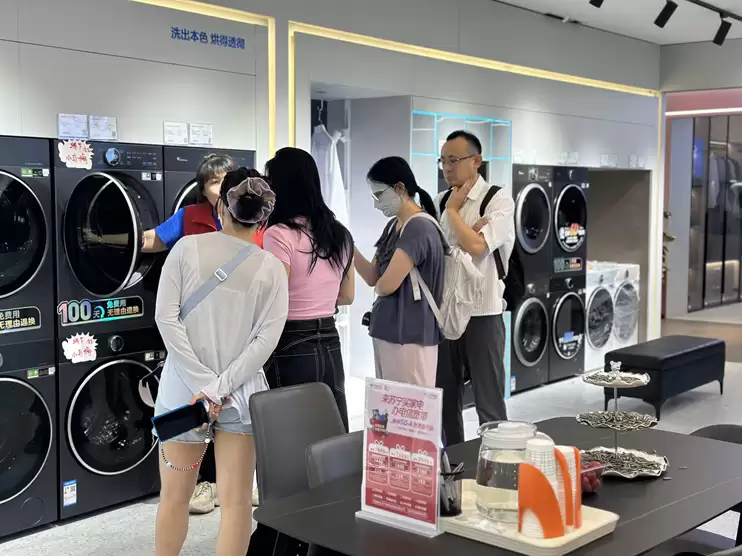 AI主动服务已成家电标配：苏宁易购618智能家电销售额增长40%