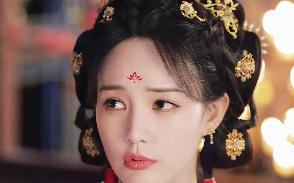 连看六集《云秀行》观众弃剧一片：理由一致：剧情乱编演技稀烂