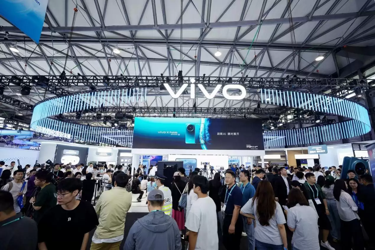 带你逛全2026上海MWC 抢先看旗舰新机 黑科技机器人