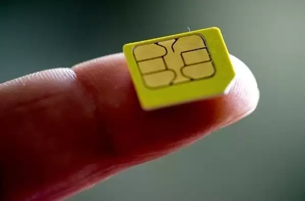 全国移动用户达18.41亿户：5G用户占比近七成