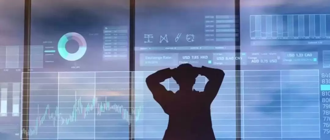 AI 是在重新设计金融岗位或是折叠工作机会？