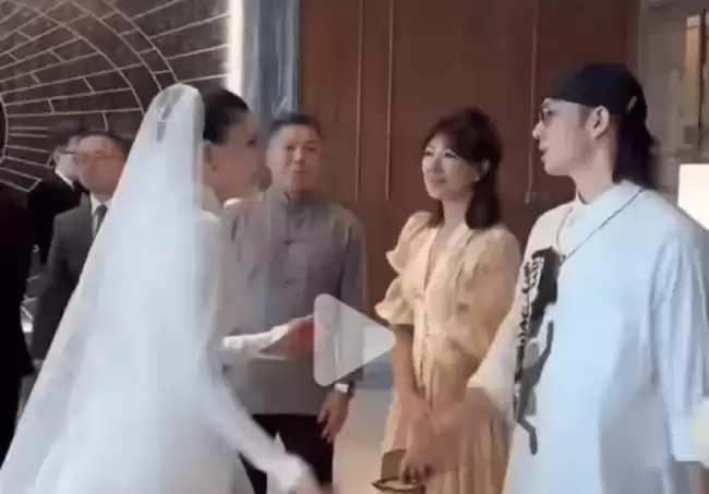 吴建豪方否认网传妻子身份 称奉子成婚皆为谣传