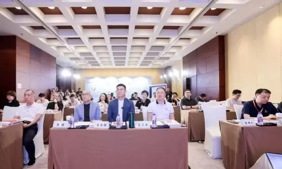 政企学协同发力：酷开AIOS硅基管理拓宽企业AI落地路径