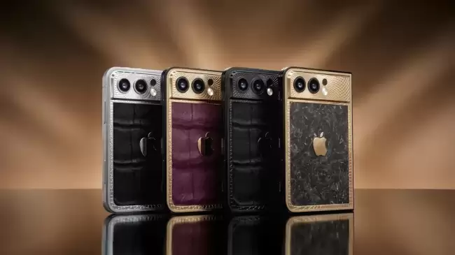 抢在苹果官方之前：奢侈品牌 Caviar 官宣定制版 iPhone Ultra 折叠屏手机 13840 美元起