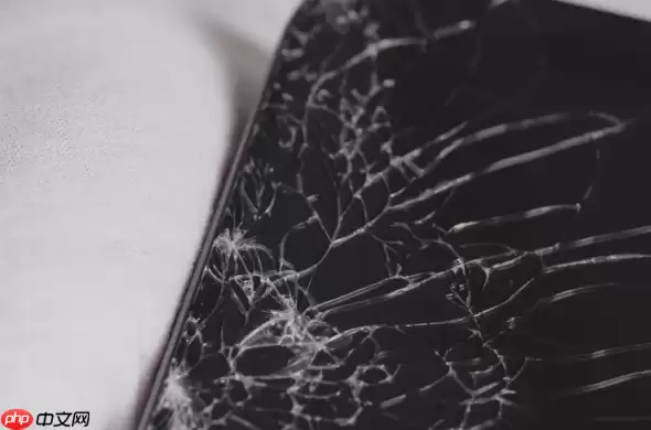 苹果iPhone 17 Pro和iPhone Air不耐摔：跌落仍易碎屏