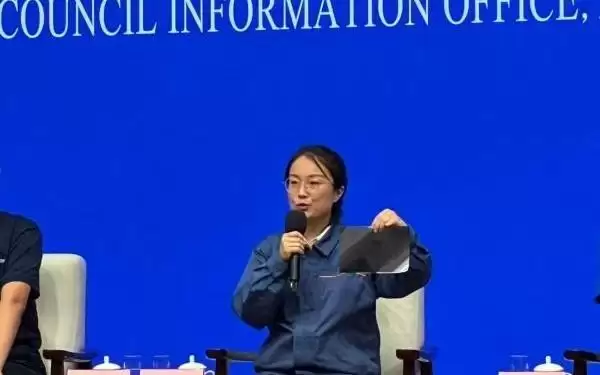 手撕钢如何炼成、闪电机器人半马夺冠有何秘诀？这场国新办发布会一一揭秘