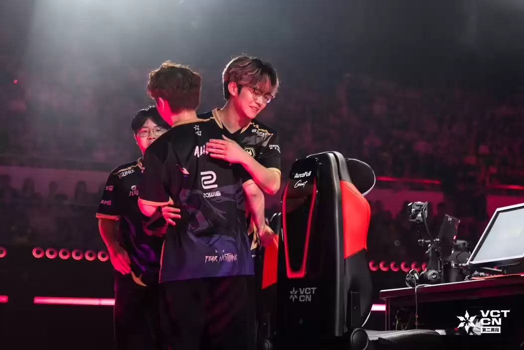 WOL狼队以2-0击败Titan Esports Club斩获首胜,Spring:aluba要一边指挥,一边端枪,很不容易 WOL狼队以2-0击败Titan Esports Club斩获首胜,Spring:aluba要一边指挥,一边端枪,很不容易
