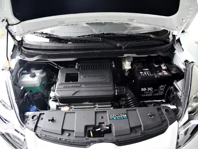国产微型车燃油版哪款最适合城市通勤用车？