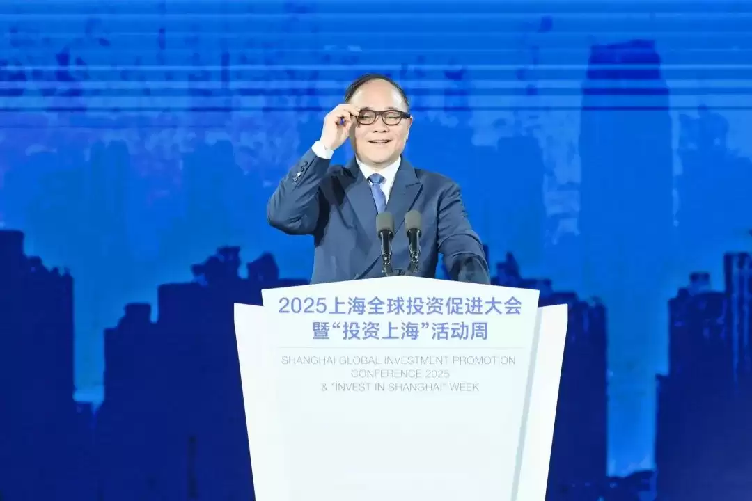 DeepSeek凶猛:上海不慌