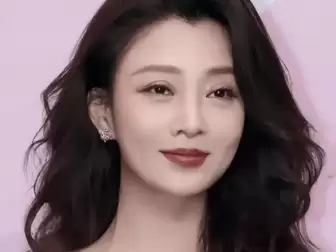 多年过去:当初那个抢李小冉男朋友的殷桃:如今过的怎样呢？