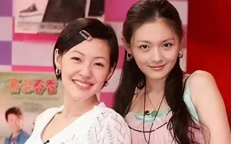 小S发文怀念姐姐：晒大S练拳旧照：自曝与大S都用内地微信