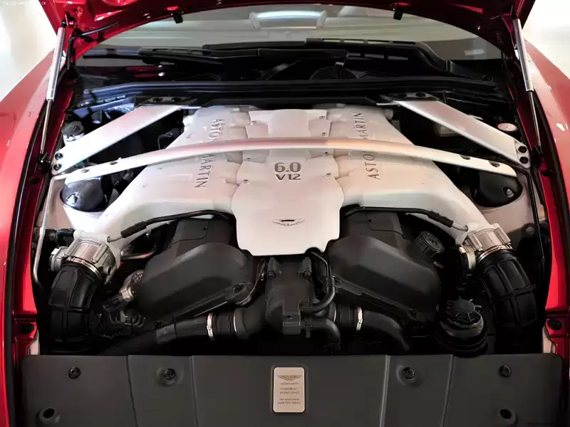 宝马V12是什么车