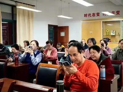 剪映AI餐饮门店视频提示词检查清单如何输出
