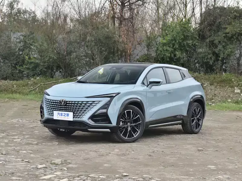 长安UNI-V实测油耗6.3L/100km：省油表现超同级