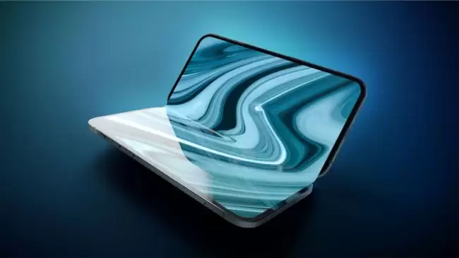 为 iPhone Ultra 做好准备：苹果 iOS 27 代码首现双电芯设计 折叠屏新机再添实证