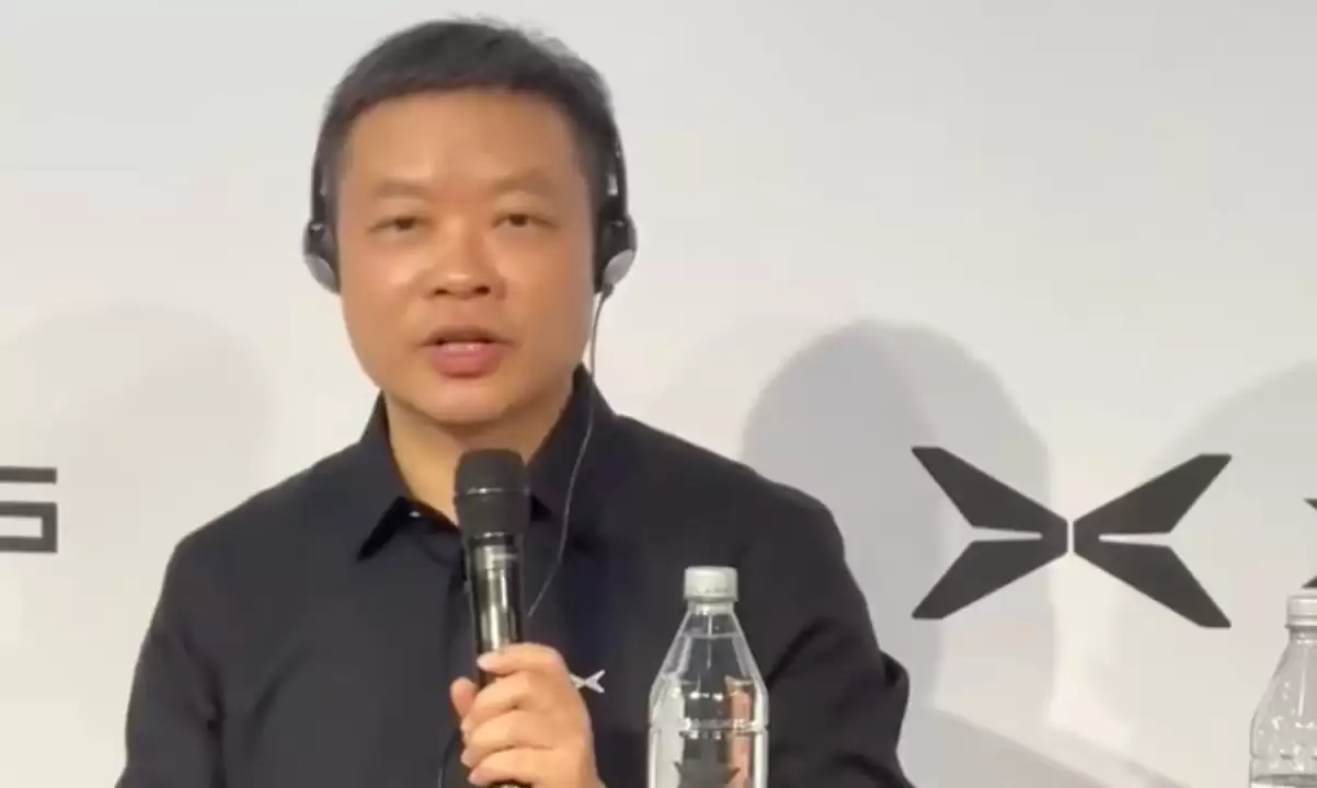 何小鹏暗讽比亚迪？双方粉丝吵翻了