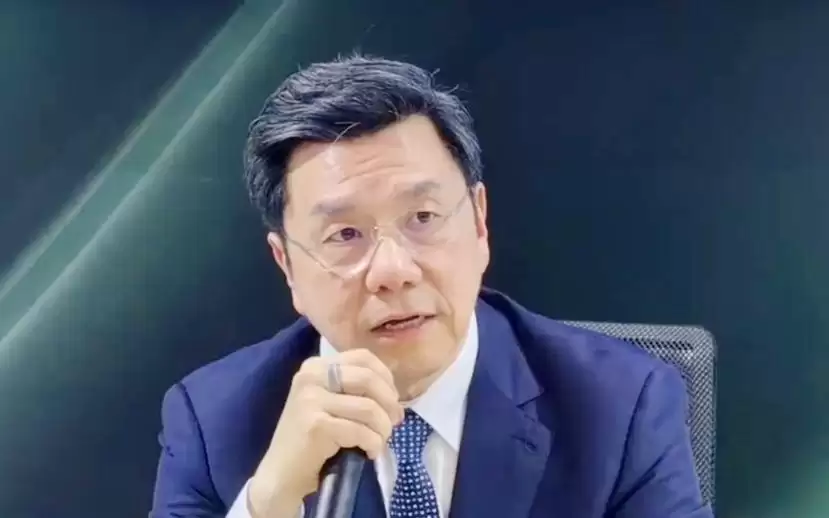 上游观察｜当AI走出屏幕 我们如何重新定义生活 工作与“人机共生”的未来？