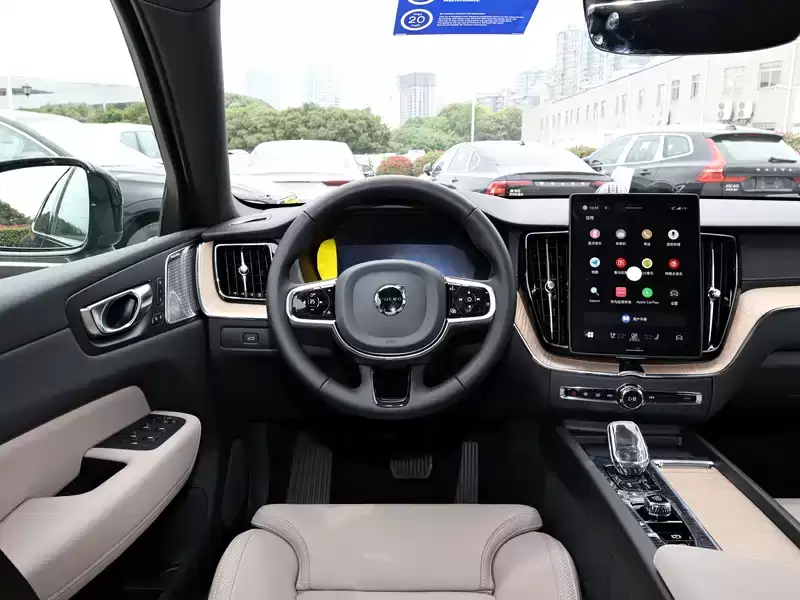 xc60a柱盲区大与否