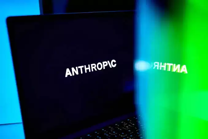 Anthropic拟于十月启动IPO：此时中国Kimi K3表现反超Claude