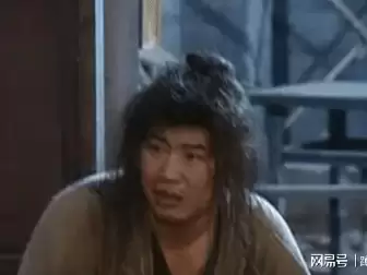 做好事反被骂？演员张清的爱心午餐停餐三周，终究走上韩红的老路