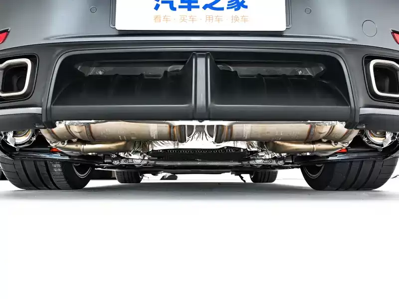 保时捷911 RSR的悬挂系统与普通版有何不同