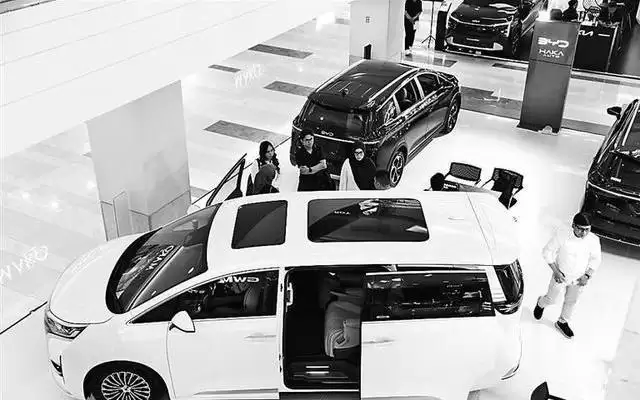 中国汽车：何以领跑全球