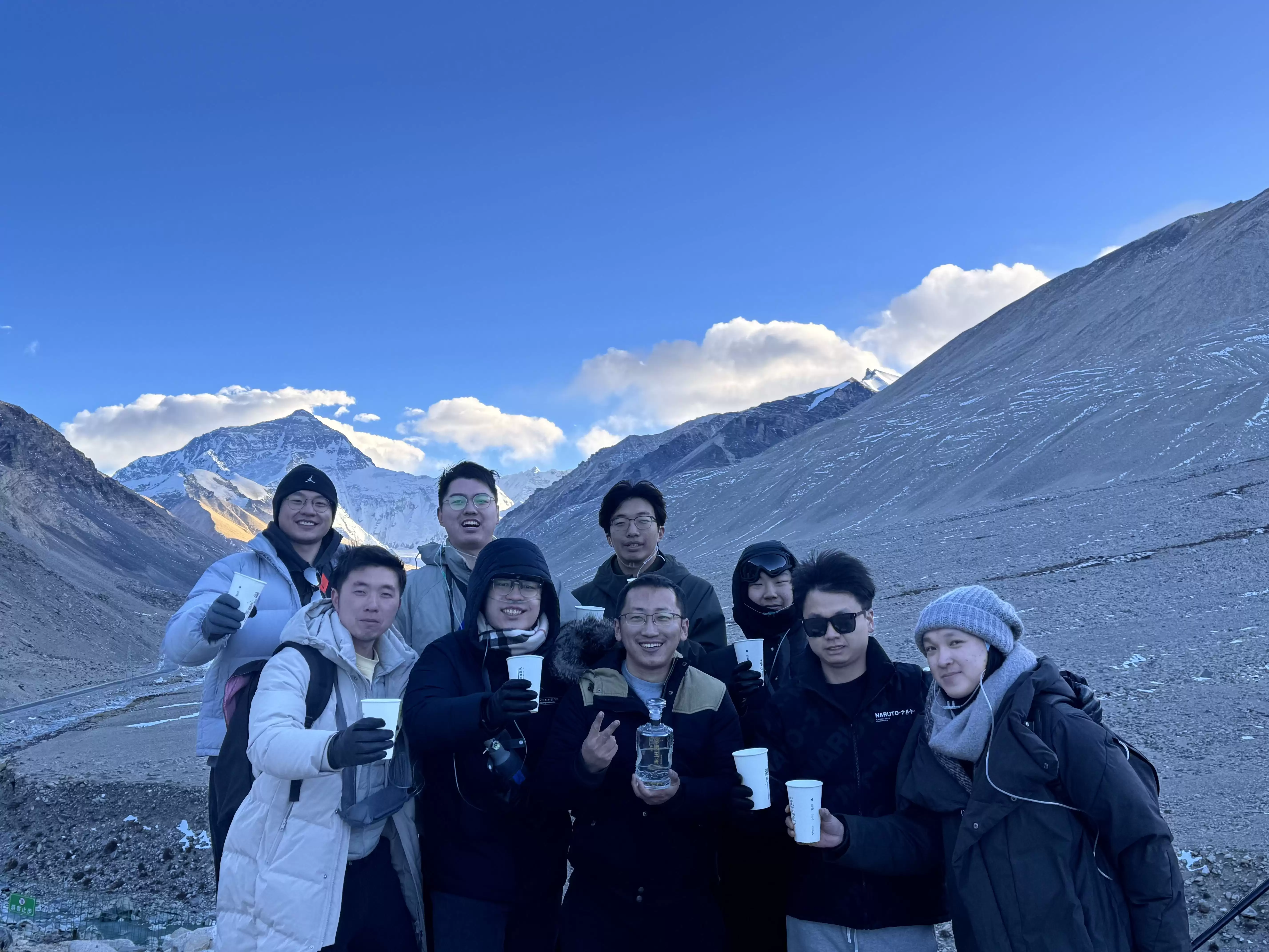 港大教授李弘扬创业做通用全身具身大脑:获真格高榕IDG五源等数亿种子轮融资｜硬氪独家