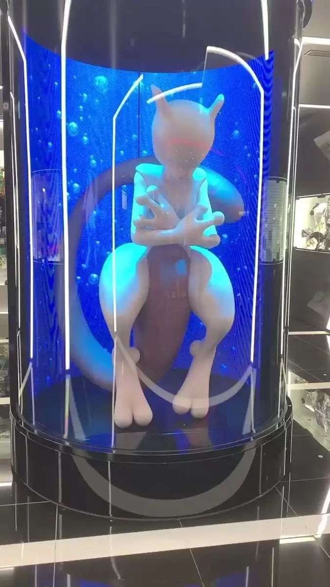 宝可梦中心涩谷店超梦瞬移失踪：引爆粉丝热议并预热GO F