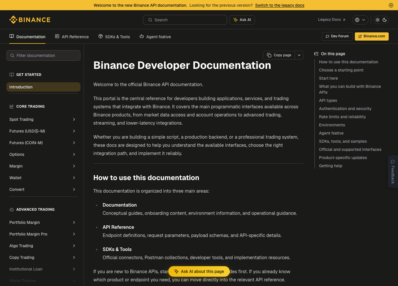 币安开发者文档首页截图,展示 API Reference、SDKs & Tools 和开发入口