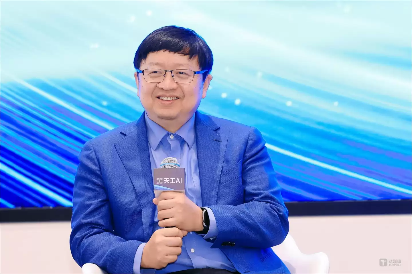 对话昆仑万维方汉：世界模型“成本逻辑”之下，异构数据是具身智能的解法
