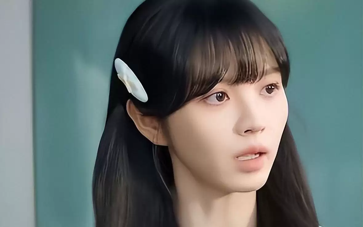 《天才女友》热度第1，观众却差评一片，理由很一致：演技太木讷