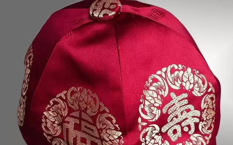 韩湘子，戴的是“棺材”，还是“枕头”？