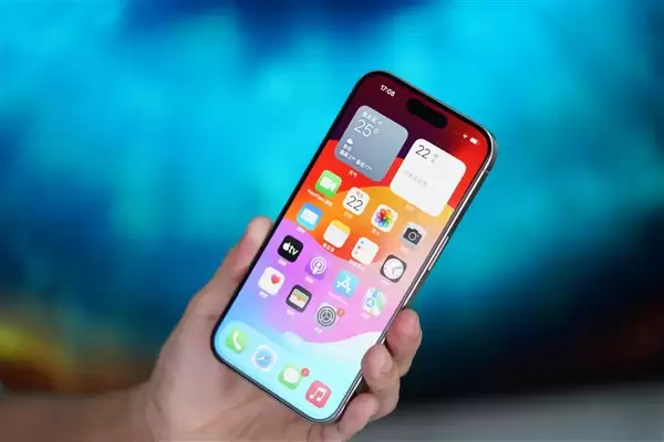 10亿美元A20订单无法封装！苹果紧急抢购内存：短缺到iPhone 18 、Ultra折叠屏量产遇到挑战