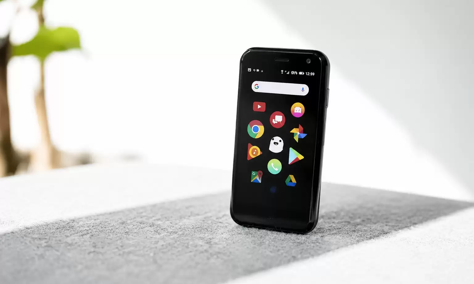 200元！我买了台Palm Phone，8年前的古董机今天竟然还能用？
