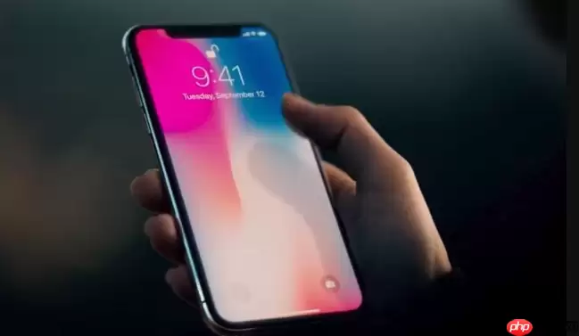 震惊！iPhone的“反向充电”实用技巧，99%的人不知道！