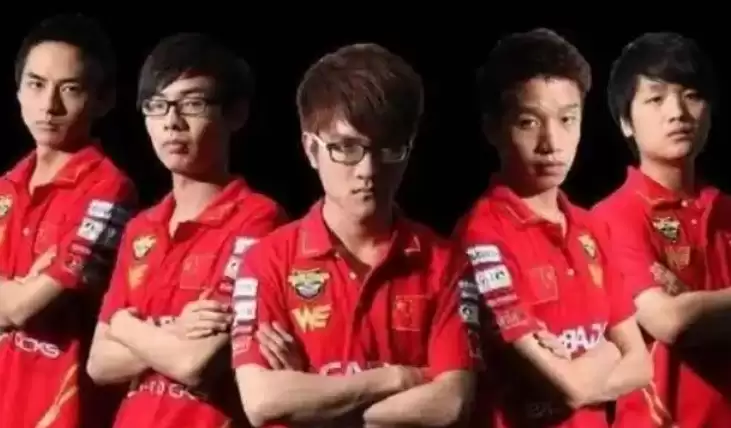 lol经典战役龙争虎斗决赛回顾 极限丝血翻盘2 lol经典战役龙争虎斗决赛回顾 极限丝血翻盘2