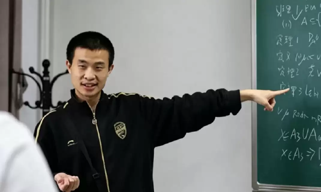 全网围观做题！韦东奕B站更新，还上架了一本练习册？